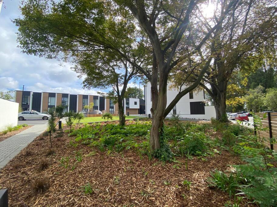 Modern Central Living Christchurch Exterior foto